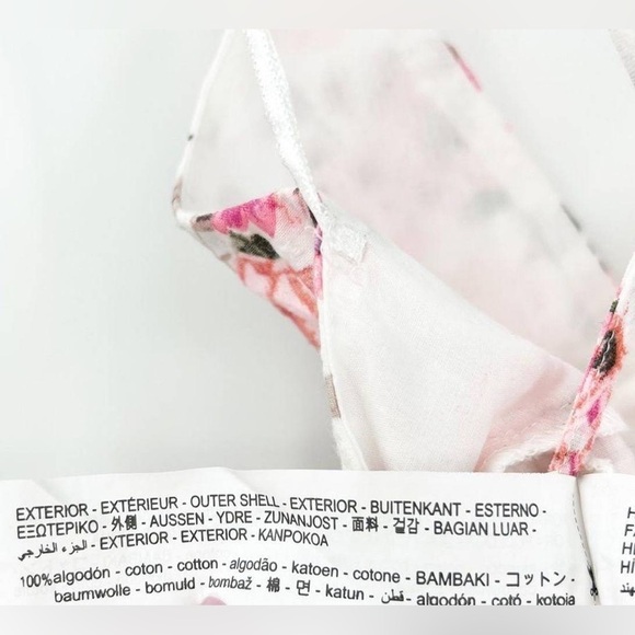 NWT - Zara Floral V Neck Cross Strap Crop Top - Various Sizes - Picture 5 of 8